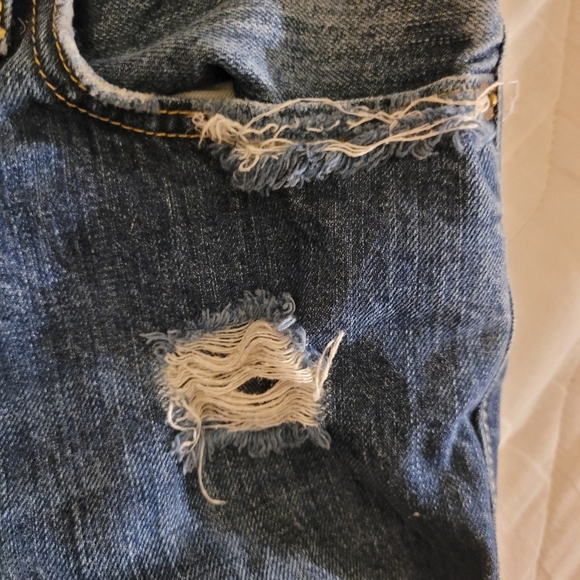 Jeans - Picture 3 of 10